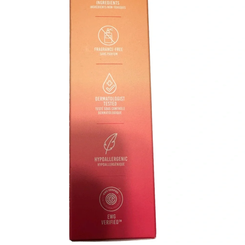 C'est Moi Refreshing Papaya & Strawberry Seed Scrub Facial Mask NIB